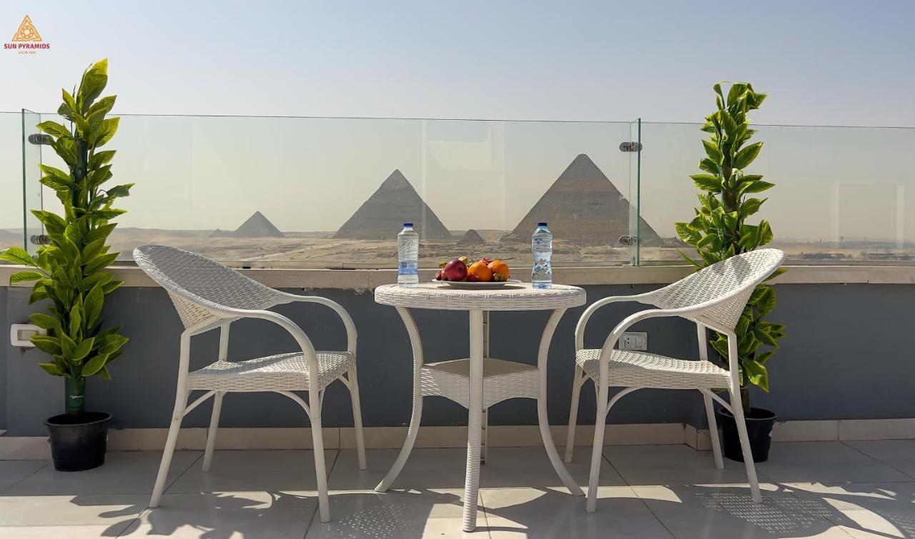 Full Pyramids View Apartment With Balcony For 8 P Kafret el-Gabal Eksteriør billede